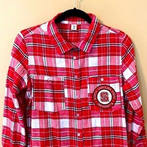 North Carolina State, flannel shirt, long sleeve, embroidered pocket Size M